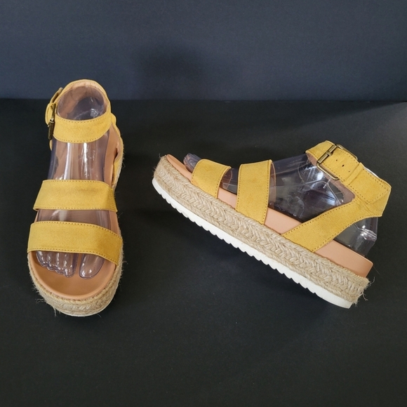 Universal Thread Agnes Microsuede Flatform Espadrilles Sandals Womens 6.5 Yellow - Picture 1 of 10